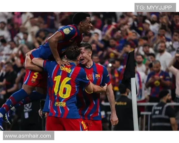 英超经典对决巴萨惊险战胜皇马红牌事件引发全场热议