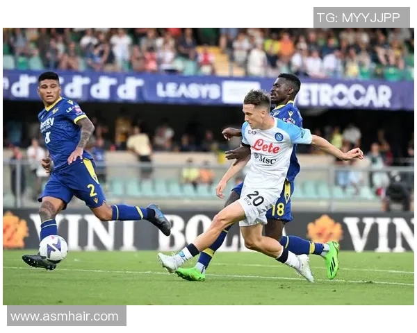 那不勒斯逆转巴黎圣日耳曼友谊赛绝杀瞬间引发全场狂欢集锦回顾